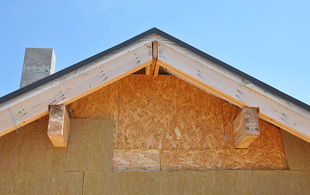 Best Siding Removal and Disposal  in Broken Bow, NE